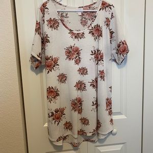 LuLaroe Classic T